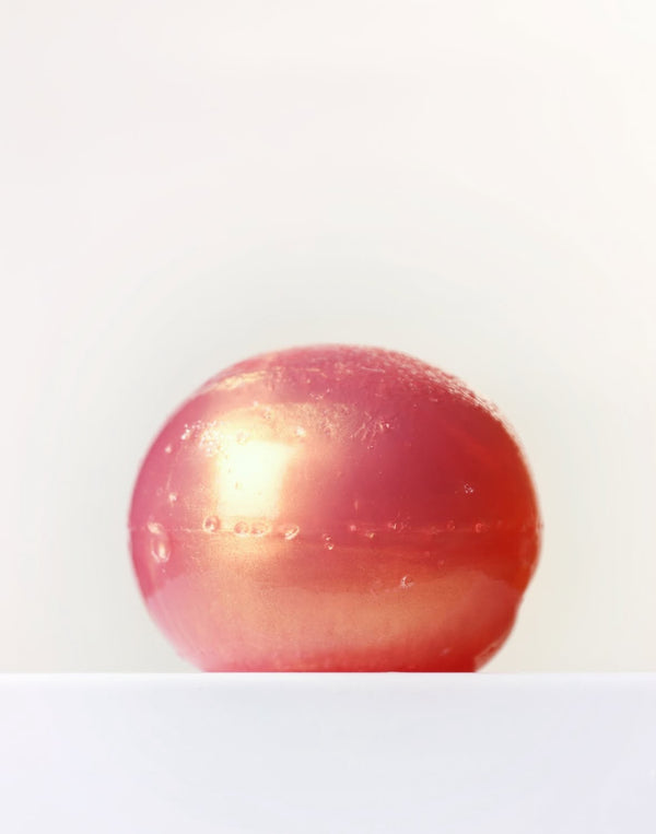 BOUNCY BALL SOAP – Nettoyant visage revitalisant au PDRN & algues rouges